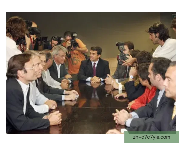 巴萨官方拉波尔塔辞职三月大选 巴萨官方拉波尔塔辞职三月大选